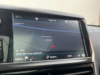 Peugeot 2008 PureTech 110 GT-line  | Trekhaak | Carplay/Android Auto | Panoramadak | / 13