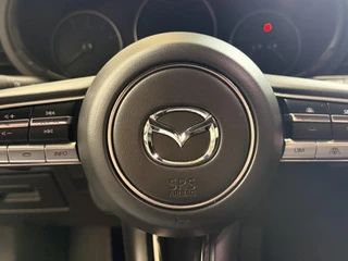 Mazda 3 2.0 e-SkyActiv-G M Hybrid 122 Luxury | 360CAM | TRHK | BOSE / 43