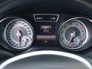 Mercedes CLA-klasse 180 Business | Unieke km-stand!! | / 34
