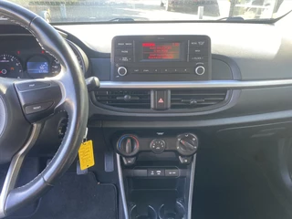 KIA Picanto 1.2 5-zits X-Line / 23