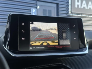 Peugeot 208 1.2 PureTech 100pk Allure | Automaat | Parkeercamera/-sensoren | Navigatie | Cruise Control | Climate Control | Full LED | Apple Carplay/Android Auto | DAB | Lichtmetalen velgen | / 22