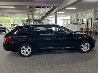 Skoda Superb Combi 1.5 TSI ACT Business Edition / NL auto / eerste eigenaar / automaat / 5
