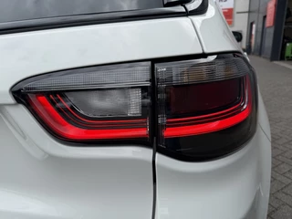 Jeep Compass 4xe 240 Plug-in Hybrid Electric Summit (Elektrisch Schuifdak - Leder incl verwarming/koeling/geheugen - Elektrische Klep - 360gr Camera - Adaptieve Cruise Controle - 19"- Keyless Entry - LED - 4x4) / 52