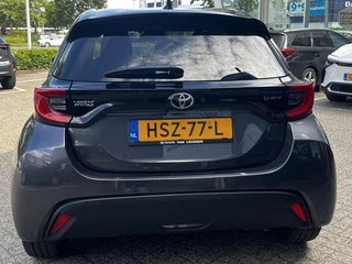 Toyota Yaris 1.5 Hybrid 115 Dynamic LM-VELGEN 16'' APPLE/ANDROID LED NAVI KEYLESS CAMERA CLIMATE PRIVACY GLASS NL-AUTO / 28