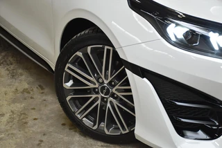 Kia Proceed 1.5 T-GDi 140pk DCT7 GT-PlusLine PANO DAK / 12