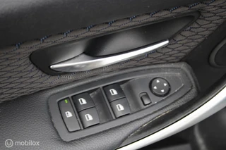 BMW 3-serie Touring 316i M Sport Edition High Executive/Trekhaak/Xenon/Navi/ / 20