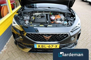 CUPRA Formentor 1.4 e-Hybrid VZ Performance Panorama / 30