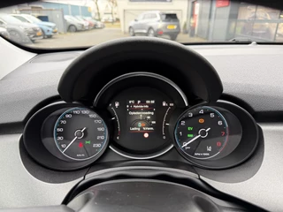 Fiat 500X 130pk Hybrid (Camera - LED - Navigatie via APP - Parkeersensoren V+A - Automatische Airco - 17") / 19