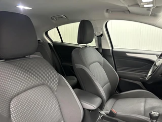 Ford Focus 1.0 EcoBoost Hybrid Trend Edition Business CAMERA / 14