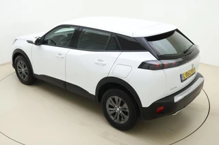 Peugeot 2008 1.2 PureTech Active Pack | Climate Control | Full map navigatie | Apple Carplay/Android Auto | Cruise Control / 5