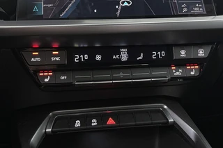 Audi A3 Sportback 35 TFSI Advanced Automaat Stoelverwarming LED Sportstoelen / 22