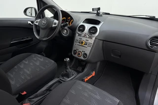 Opel Corsa 1.2-16V Berlin | Airco| Cruise Control | Trekhaak | Lichtmetalen velgen | / 15