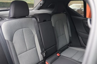 Volvo XC40 T4 Recharge Plus Bright | Stoelverwarming | Trekhaak | 360° Camera | H/K | Keyless / 25
