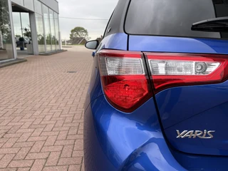 Toyota Yaris 1.5 Hybrid Y20 Automaat 5-drs  CAMERA/CLIMA/CRUISE/DAB/15INCH / 42