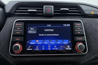 Nissan Micra 1.0 IG-T N-Sport | Navigatie | Achteruitrijcamera | Climate control | Cruise control | Keyless | Lichtmetalen velgen | Donkere hemelbekleding | Lage kilometerstand / 25