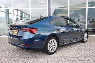 Skoda Octavia 1.0 e-TSI Sport Business|Navi|Apple carplay/Android auto|Clima|LED|Sportstoelen| / 4