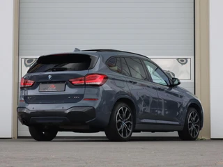 BMW X1 xDrive25e High Executive M-sport | SOH 88% | Panoramadak / 4
