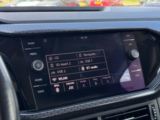 Volkswagen T-Cross 1.0 TSI Style * Virtual Cockpit * Stoelverwarming * Carplay / 24