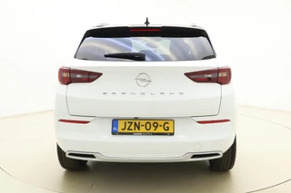 Opel Grandland 1.2 Turbo Ultimate | AGR - Stoelen | Climate & Cruise Control | 19INCH | Elektrische Achterklep | Stoelverwarming | / 12