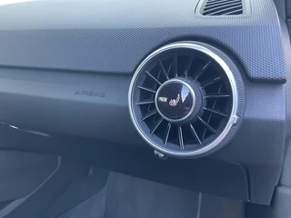 Audi TT RS Roadster TT 2.5 400pk 5-Cil Quattro B&O Camera Stoelverw. 20 Inch / 48