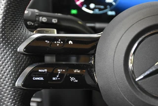 Mercedes-Benz GLA 250 e AMG Line Night Pakket |360cam |Sfeerverlichting |Uniek! / 15