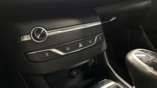 Peugeot 308 SW 1.2 PureTech Active Pack TREKHAAK NACI LM CARPLAY. / 48