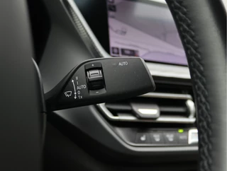 BMW 2 Serie Gran Coupé 218i Luxury Line  | Leder | Stoelverwarming | Org. NL / 26