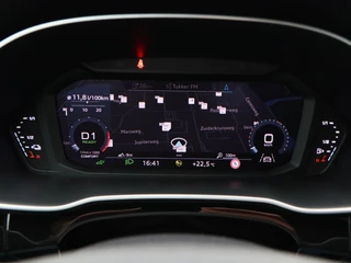 Audi Q3 45 TFSi 245 Pk e Business Edition | Cruise Control | Climatronic | Navigatie | CarPlay | 18 Inch | 160.524 Km !! / 12