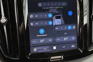 Volvo XC60 2.0 T6 Plug-in hybrid AWD R-Design Pano Trekhaak Harman Kardon Stoelverwarming 21" / 28