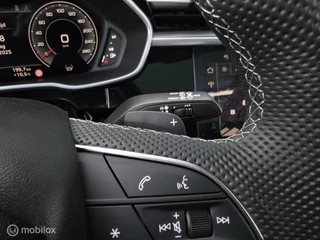 Audi Q3 40 TFSI Quattro S-Line / Pano / 360' / Carplay / 21