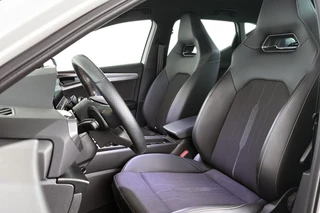 CUPRA Leon 1.4 e-Hybrid / 7