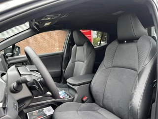 Toyota C-HR+ Executive AWD 77 kWh NIEUW DIRECT LEVERBAAR! 20'' LM-VELGEN STOEL/STUURVERW 360° CAMERA LEER EL-STOEL BLIND SPOT NAVI / 2