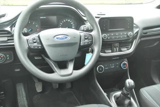 FORD Fiesta 1.1 70pk 5dr Trend / 16