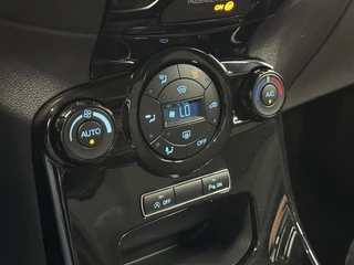 Ford Fiesta 1.0 EcoBoost Titanium 92000 KM NAVI CRUISE LM ECC. / 33