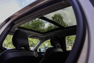 Volvo V60 T6 AWD Plus Dark / 13