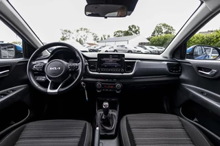 Kia Stonic 1.0 T-GDi MHEV DynamicLine  | Camera | LED | NL Auto / 32