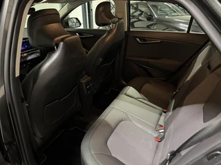 Kia Niro 1.6 GDi Hybrid DynamicLine Camera Adaptive Cruise / 31