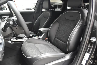 Kia K4 1.0 T-GDi MHEV 115pk DCT7 GT-Line Launch Edition (schuifdak) / 11