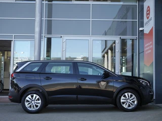 Peugeot 5008 1.2 PureTech Active | Automaat | Trekhaak | 7 zits | Achteruitrijcamera | Parkeersensoren voor | Apple carplay | Climate control | Cruise control | / 7