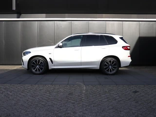 BMW X5 xDrive45e High Executive | LEDER | MEMORY | PANO-DAK | SPORTSTOELEN | PDC | CRUISE | NAVI | STOELVERW. | SOH 89.8% | / 2