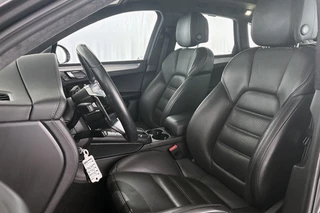 Porsche Macan 3.6 Turbo 1e Eigenaar NL Auto Panoramadak Sportchrono Luchtvering / 7