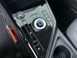 Kia Niro 1.6 GDi Hybrid DynamicLine Automaat  - Adaptive Cruise Control- Navigatie - DAB- Apple Carplay/Android Auto Fabrieksgarantie 26-01-2032 of 150.000 km / 32
