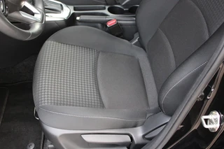 Mazda 2 1.5 SKYACTIV-G TS Automaat **NL-Auto** NAP slechts 27000km gereden / 17
