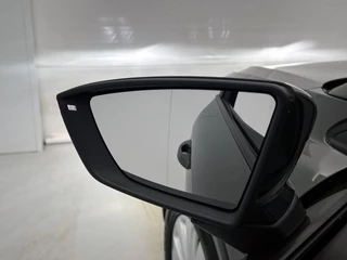 SEAT Arona 1.0 TSI AUTOM Style Connect / 23