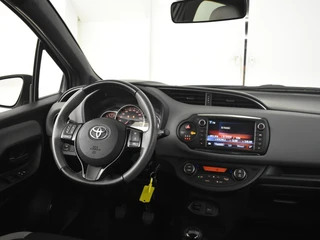 Toyota Yaris 1.0 VVT-i Trend Bi-Tone | LMV | Camera | Cruisecontrol | / 4