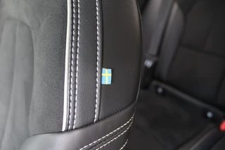 Volvo XC40 2.0 B4 R-Design  | Harman Kardon | Trekhaak | Memory | Adaptieve Cruise | Elektr. Achterklep / 35
