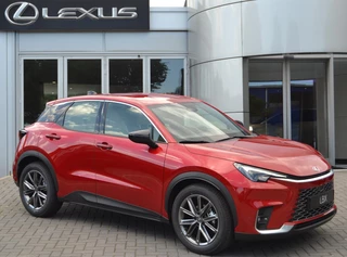 Lexus LBX 1.5 Elegant 2WD NIEUW DIRECT LEVERBAAR PREMIUM PACK KEYLESS EL-ACHTERKLEP BLIND-SPOT STOELVERW STUURVERW / 2