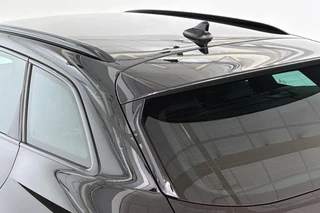 CUPRA Leon Sportstourer 1.4 e-Hybrid Stoelverwarming Apple CarPlay Keyless Achteruitrijcamera / 40