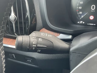 Volvo S60 2.0 B3 Inscription CrystalPook Pano H&K Leer Stoel/Stuurverw Voll.Onderhouden! / 40