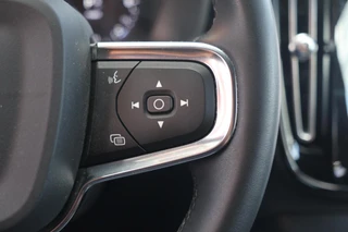 Volvo XC40 T4 Recharge Core Bright | Stoelverwarming | Trekhaak | Parkeercamera  | Keyless / 33